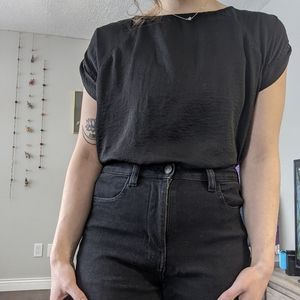 🥝2 for $10 River Island flowy black high neck tee